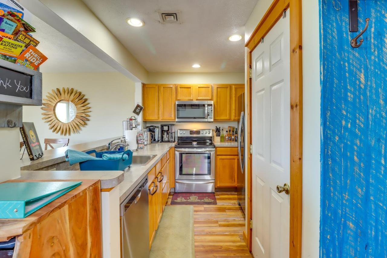Near Camelback Resort! Holiday home